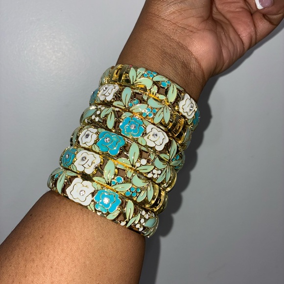 Flower Bangles , Please Read - Picture 4 of 10